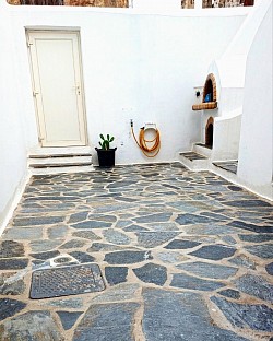 Naxos Residence